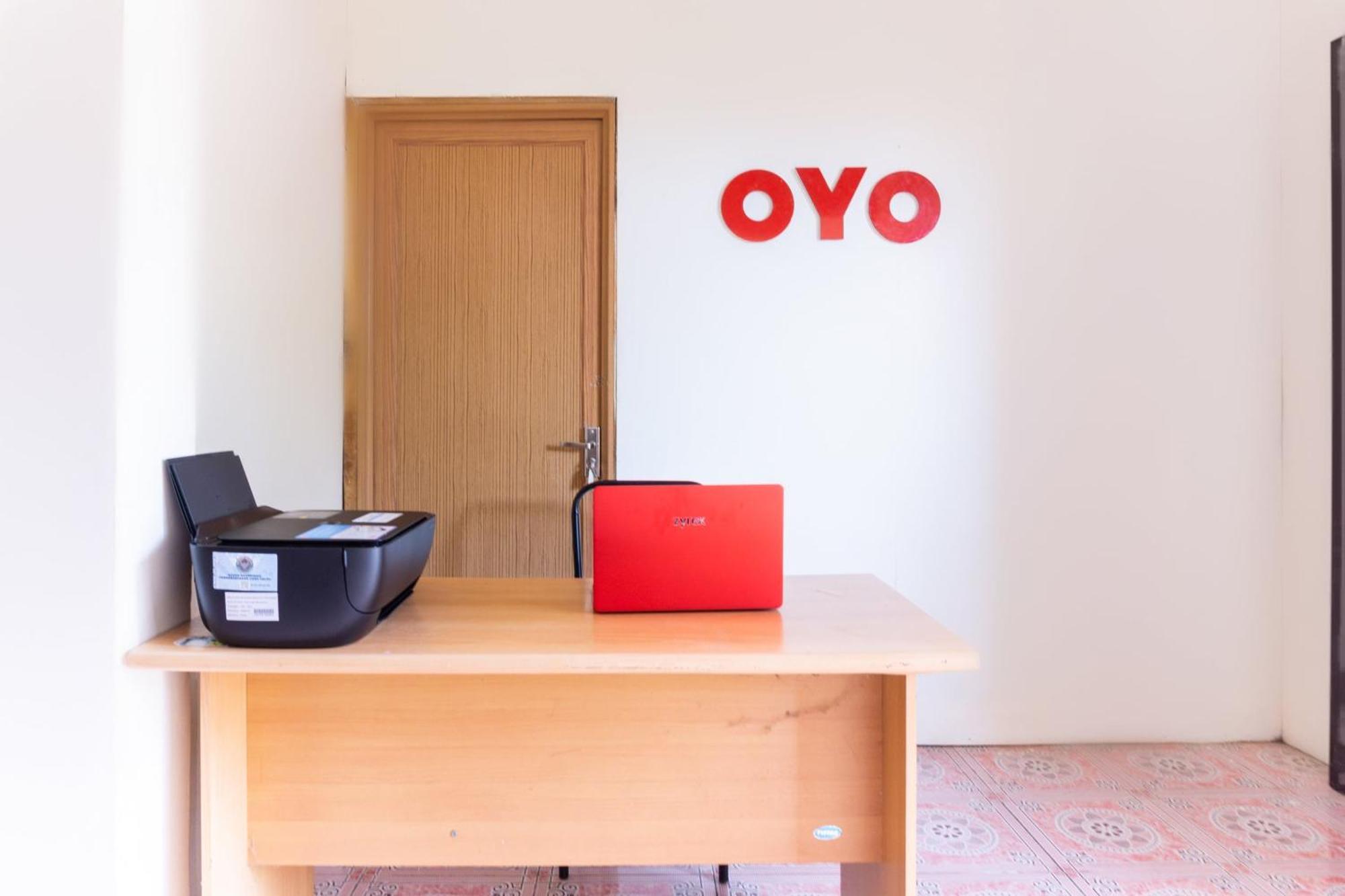 OYO 3095 Semarapura Homestay Macáçar Exterior foto