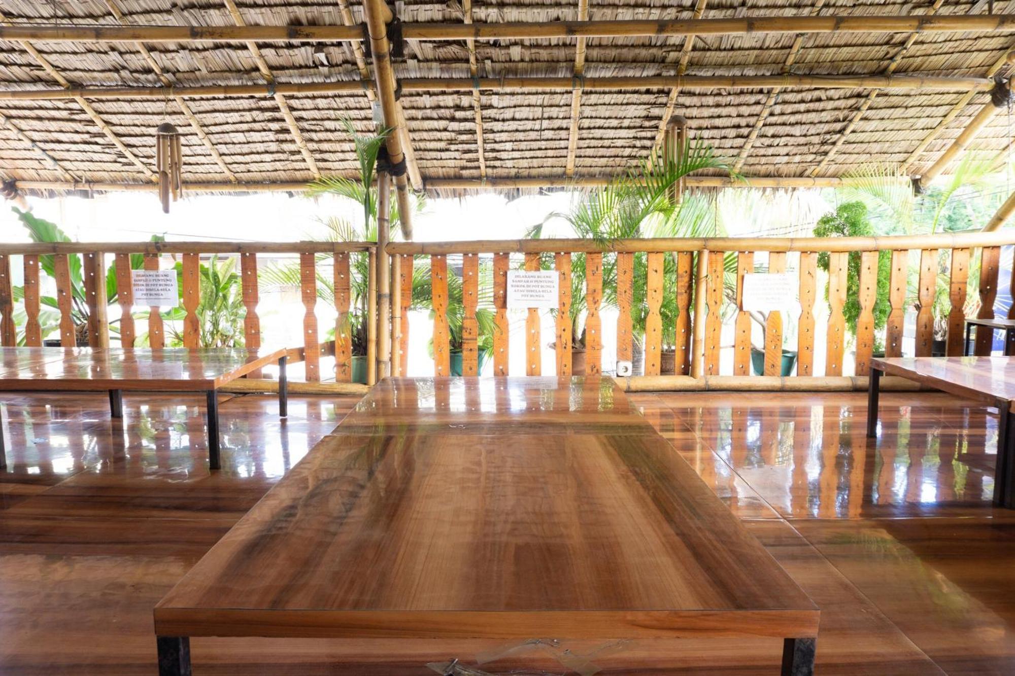 OYO 3095 Semarapura Homestay Macáçar Exterior foto